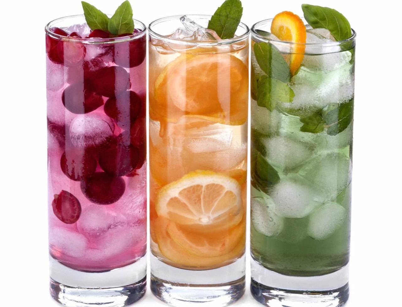 4 deliciosas aguas frutales saludables para sustituir la gaseosa