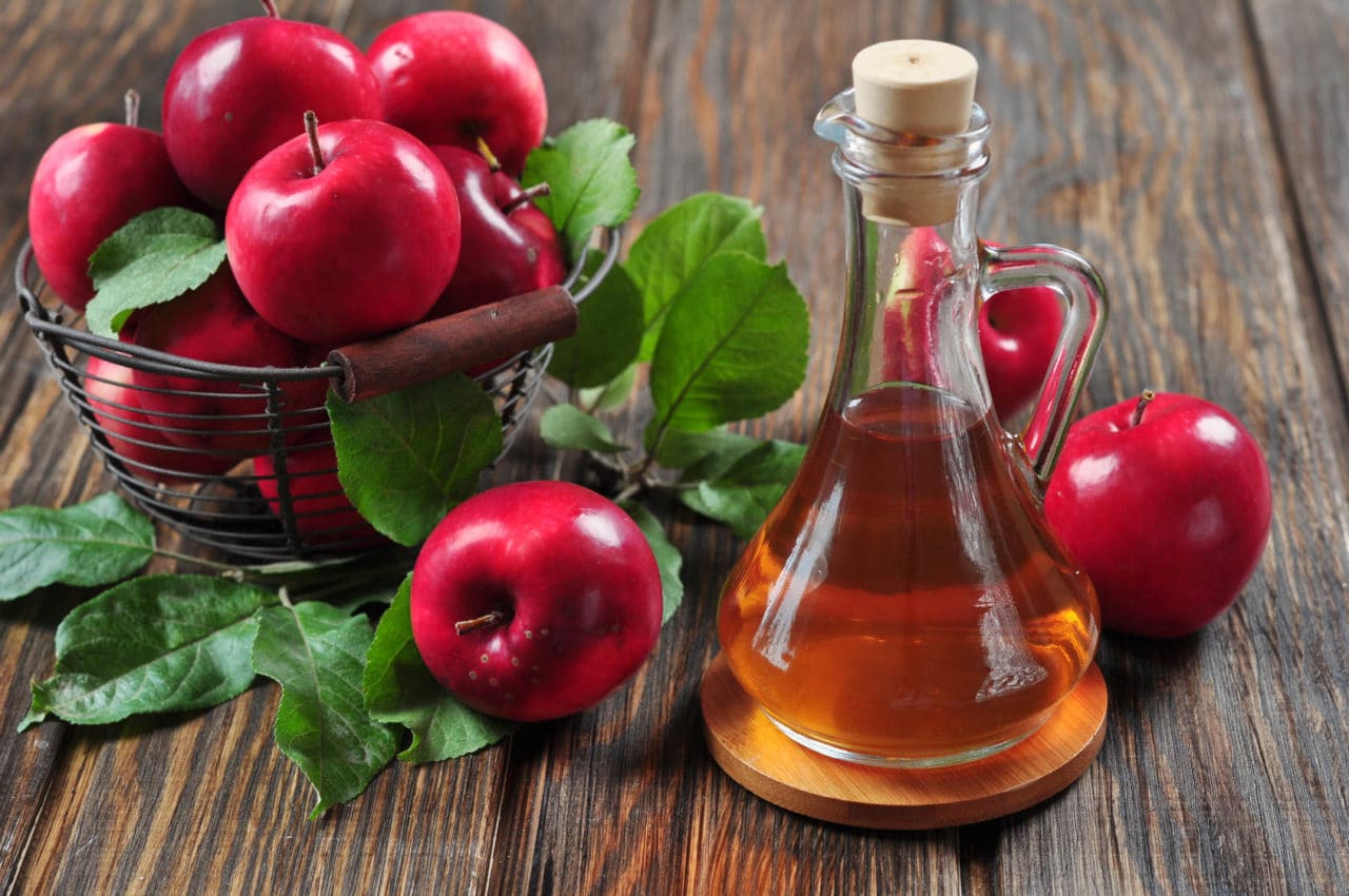5 Productos cosméticos que puedes elaborar con vinagre de manzana