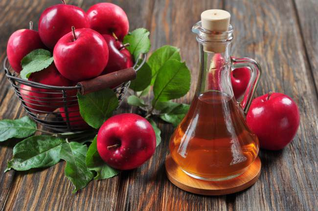 5 Productos cosméticos que puedes elaborar con vinagre de manzana