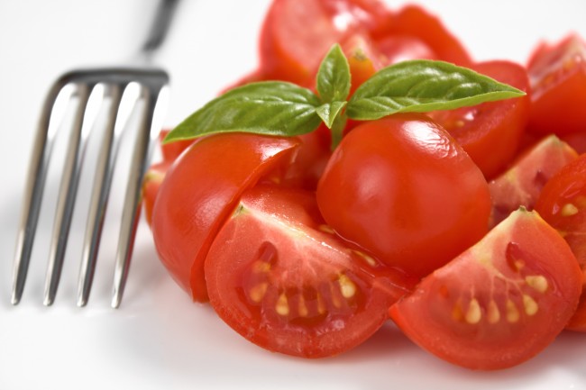 5 beneficios para el organismo que desconocías del tomate